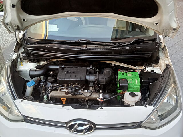 Used Hyundai Xcent [2014-2017] S 1.1 CRDi [2014-2016] in Surat