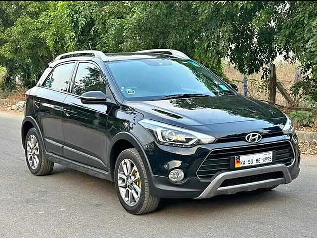 Used 2018 Hyundai i20 Active in Bangalore