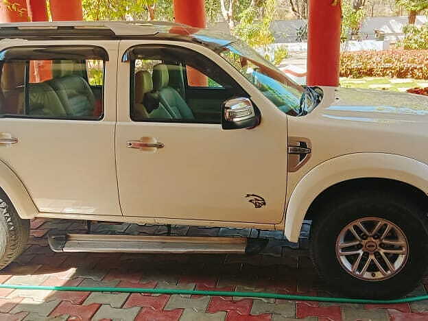 Used 2011 Ford Endeavour in Hyderabad