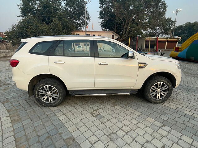 Used 2016 Ford Endeavour in Nagpur