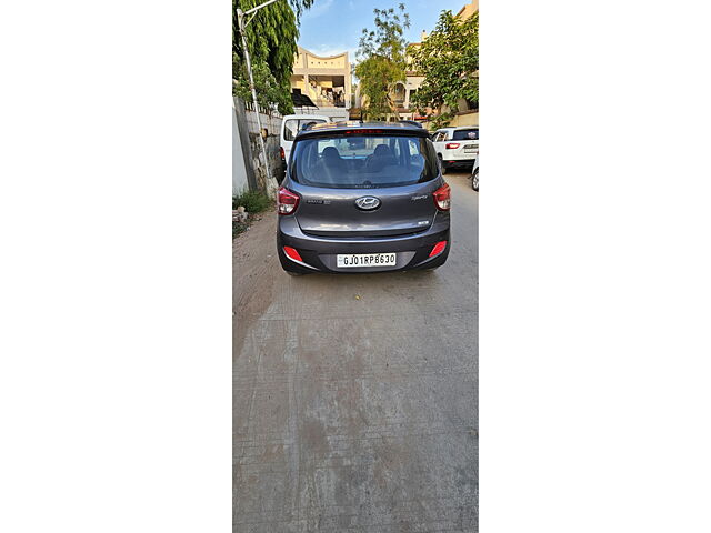 Used Hyundai Grand i10 [2013-2017] Sportz 1.2 Kappa VTVT [2016-2017] in Ahmedabad