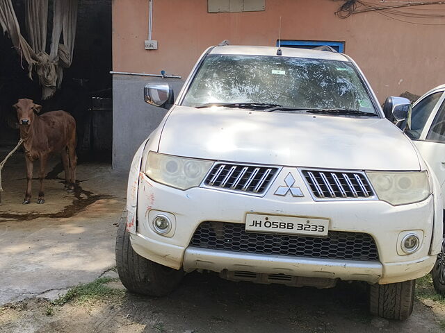 Used Mitsubishi Pajero Sport 2.5 MT in Jamshedpur
