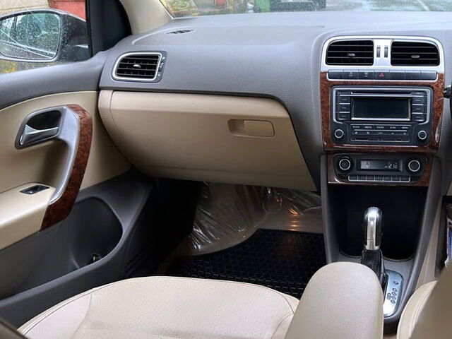 Used Volkswagen Vento [2015-2019] Highline 1.2 (P) AT in Pune