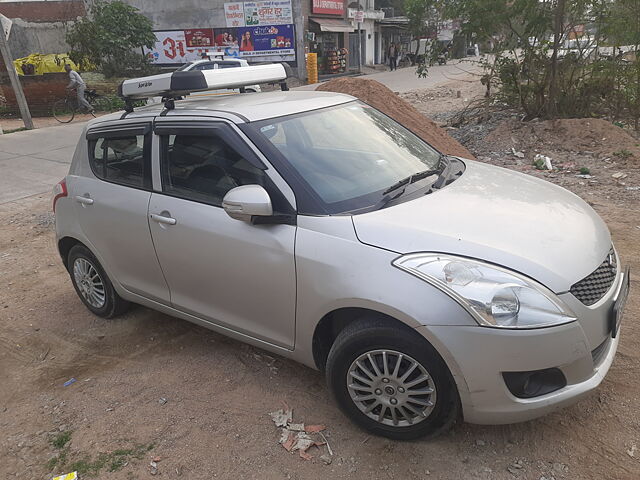 Used 2013 Maruti Suzuki Swift in Lucknow