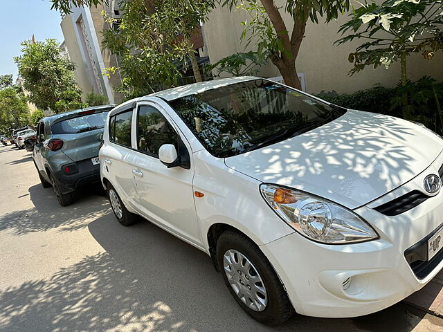 Used Hyundai i20 [2010-2012] Magna 1.2 in Greater Noida