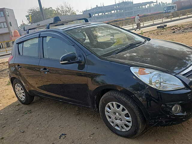 Used 2011 Hyundai i20 in Anand