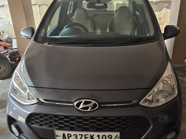 Used 2017 Hyundai Grand i10 in Krishna