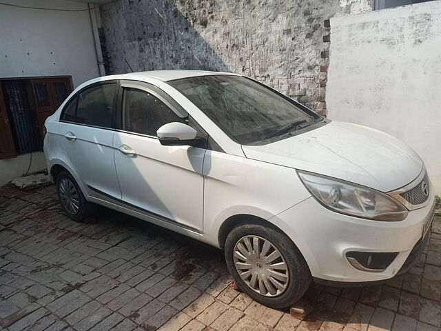 Used Tata Zest XM Petrol in Lucknow
