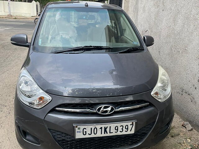 Used 2011 Hyundai i10 in Ahmedabad