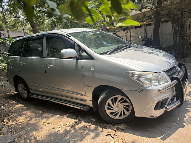 Used 2013 Toyota Innova in Hyderabad