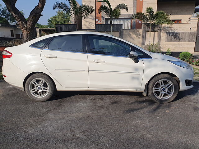 Used 2015 Ford Fiesta in Greater Noida
