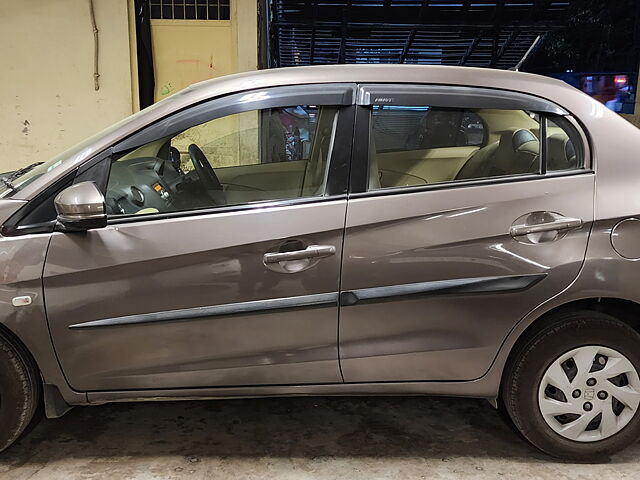 Used 2014 Honda Amaze in Dehradun
