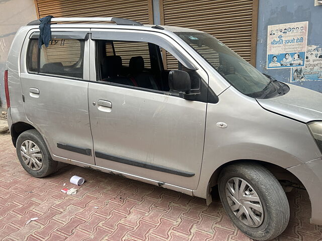 Used Maruti Suzuki Wagon R 1.0 [2014-2019] LXI in Meerut