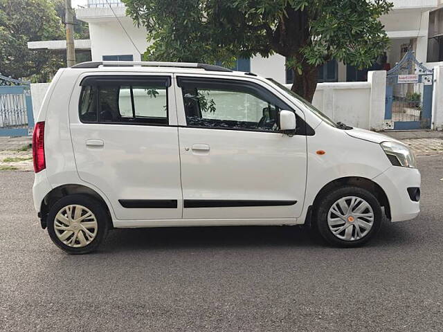 Used Maruti Suzuki Wagon R 1.0 [2014-2019] VXI AMT in Dehradun