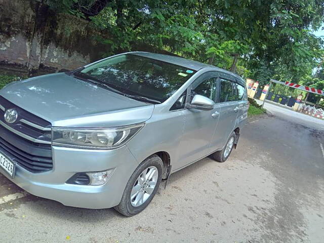 Used Toyota Innova Crysta [2016-2020] 2.4 G 8 STR [2016-2017] in Varanasi