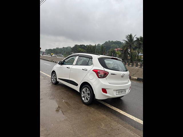 Used Hyundai Grand i10 [2013-2017] Sportz 1.2 Kappa VTVT [2013-2016] in Guwahati