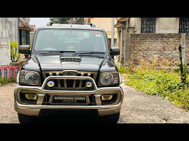 Used Mahindra Scorpio [2009-2014] SLE BS-IV in Kolkata