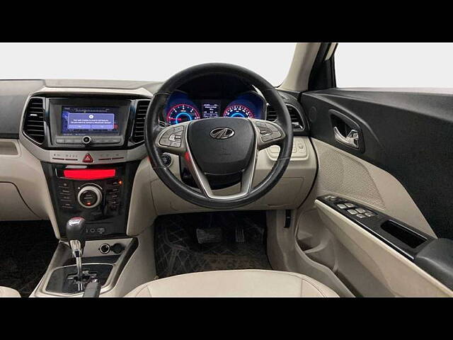 Used Mahindra XUV300 [2019-2024] W8 (O) 1.5 Diesel AMT in Delhi