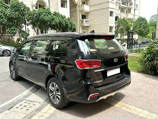 Used 2020 Kia Carnival in Delhi