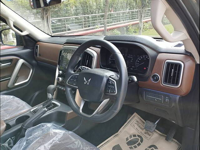 Used Mahindra Scorpio N Z8 L Petrol AT 6 STR [2023-2024] in Delhi