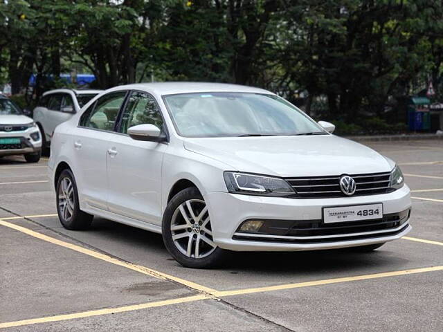 Used Volkswagen Jetta Highline TDI AT in Pune