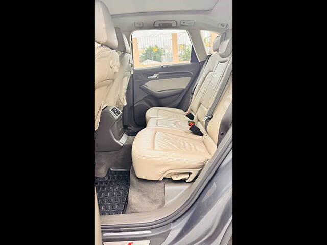 Used Audi Q5 [2013-2018] 2.0 TDI quattro Technology Pack in Vadodara