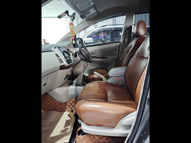 Used Toyota Innova [2013-2014] 2.5 VX 7 STR BS-III in Bangalore