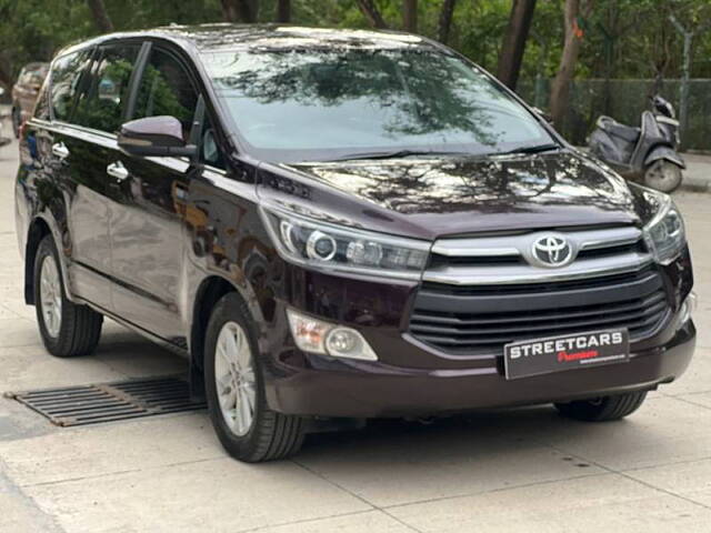 Used Toyota Innova Crysta [2016-2020] 2.4 V Diesel in Bangalore