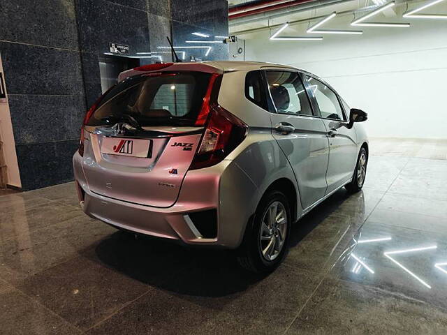 Used Honda Jazz [2015-2018] V AT Petrol in Ahmedabad