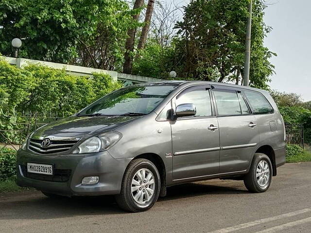 Used Toyota Innova [2005-2009] 2.5 V 7 STR in Mumbai