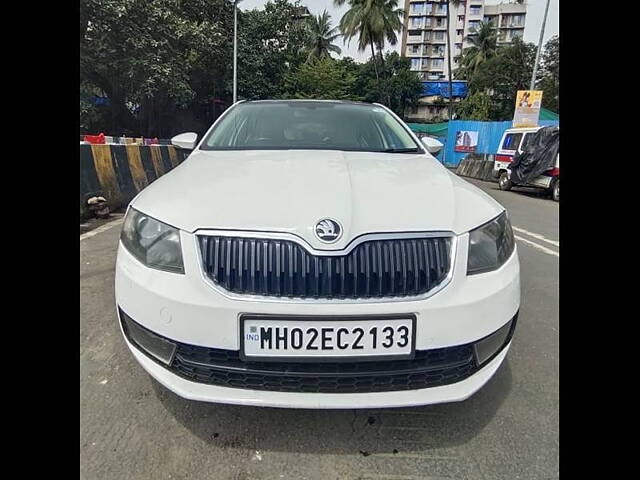 Used 2016 Skoda Octavia in Mumbai