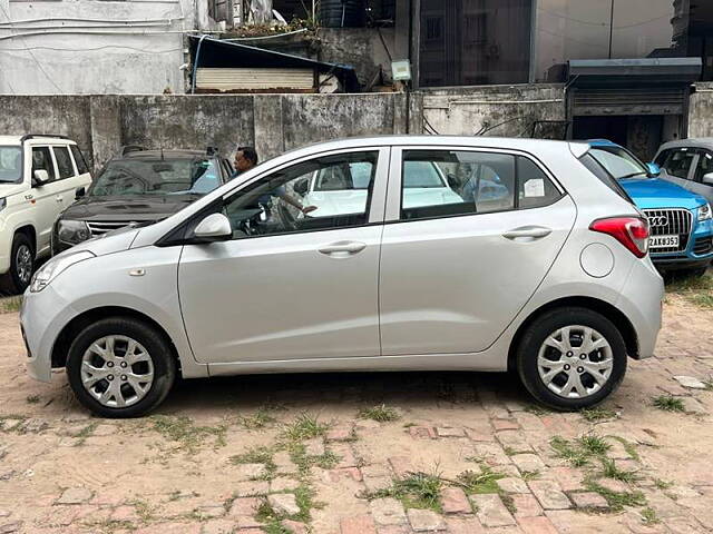 Used Hyundai Grand i10 [2013-2017] Magna 1.1 CRDi [2016-2017] in Kolkata