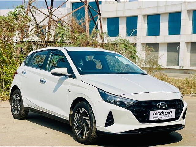 Used Hyundai i20 [2020-2023] Asta 1.2 IVT in Mumbai