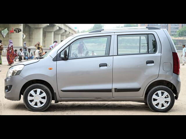 Used Maruti Suzuki Wagon R 1.0 [2014-2019] LXI in Ahmedabad