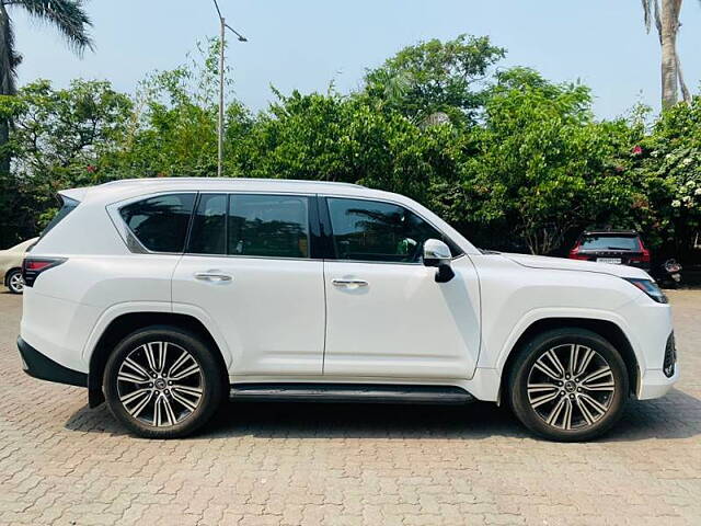 Used Lexus LX 500d in Mumbai