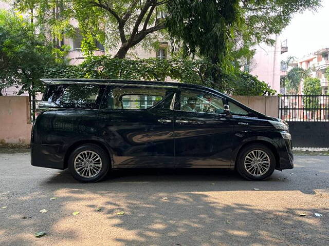 Used Toyota Vellfire [2020-2023] Hybrid in Delhi