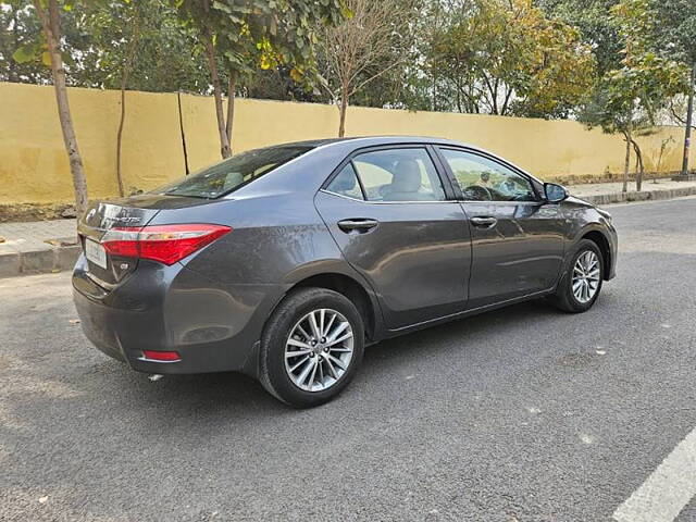 Used Toyota Corolla Altis [2014-2017] GL Petrol in Delhi