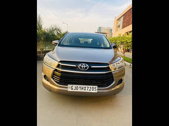 Used Toyota Innova Crysta [2016-2020] 2.4 G 8 STR [2016-2017] in Ahmedabad