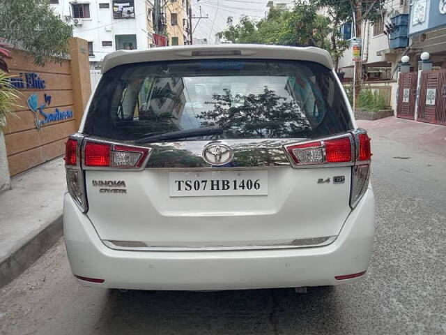 Used Toyota Innova Crysta [2016-2020] 2.4 G 8 STR [2016-2017] in Hyderabad