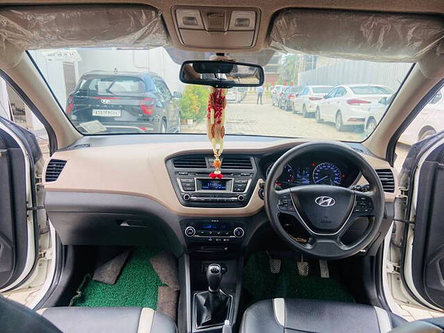 Used Hyundai Elite i20 [2014-2015] Sportz 1.2 (O) in Guwahati