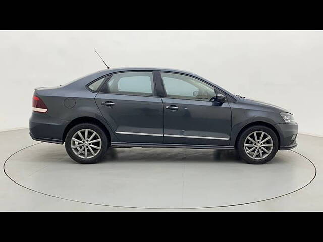 Used Volkswagen Vento [2015-2019] Highline Plus 1.2 (P) AT 16 Alloy in Chennai