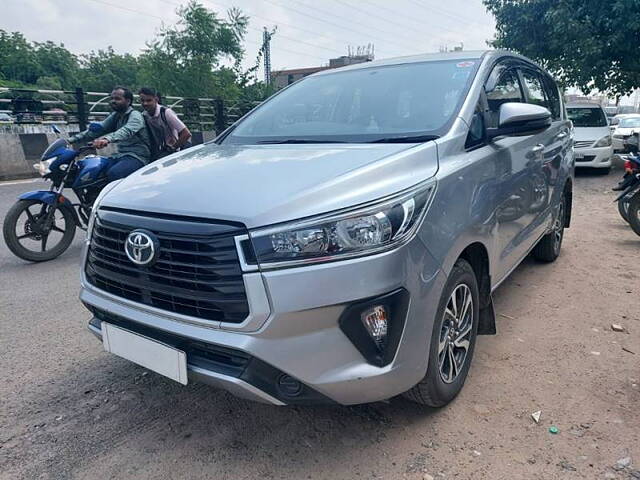 Used Toyota Innova Crysta [2016-2020] 2.4 G 7 STR [2016-2017] in Ahmedabad