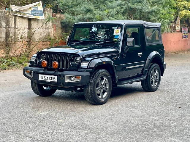 Used Mahindra Thar LX Convertible Petrol AT in Delhi