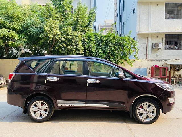 Used Toyota Innova Crysta [2016-2020] 2.4 V Diesel in Delhi