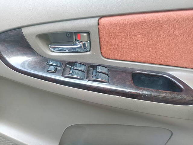 Used Toyota Innova [2013-2014] 2.5 VX 7 STR BS-III in Chennai