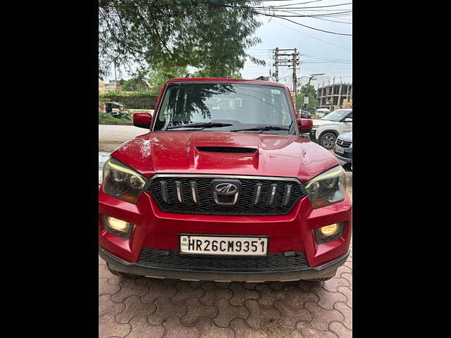 Used 2015 Mahindra Scorpio in Gurgaon