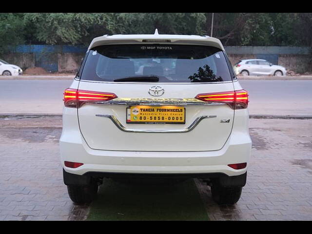 Used Toyota Fortuner [2016-2021] 2.8 4x2 MT [2016-2020] in Gurgaon