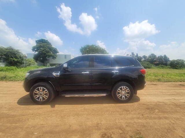 Used Ford Endeavour [2016-2019] Titanium 3.2 4x4 AT in Nashik