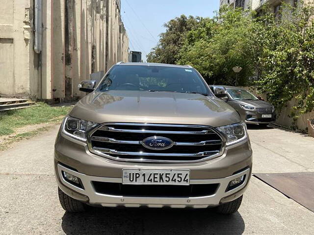 Used 2020 Ford Endeavour in Delhi