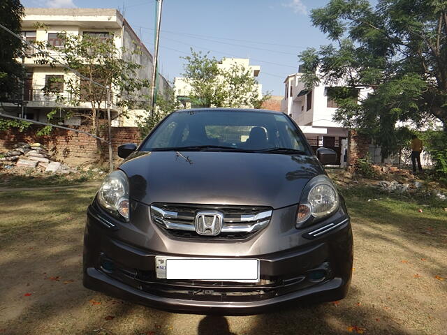Used 2014 Honda Amaze in Agra